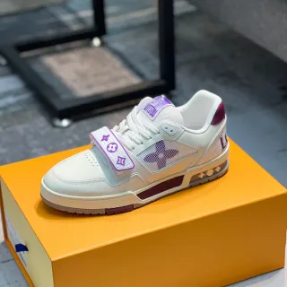 Louis Vuitton LV Trainer branco roxo low-top acentuado com tiras sneakers de lifestyle
