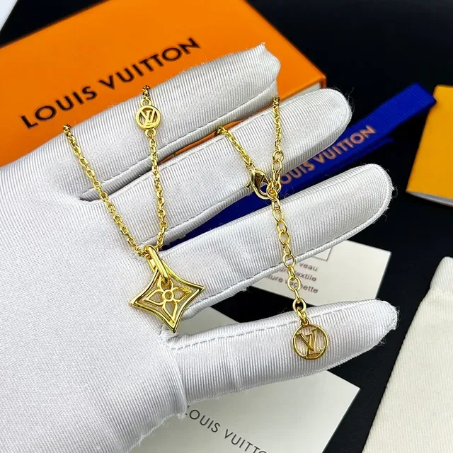Louis Vuitton LV Twiggys Gold Chain Necklace 5