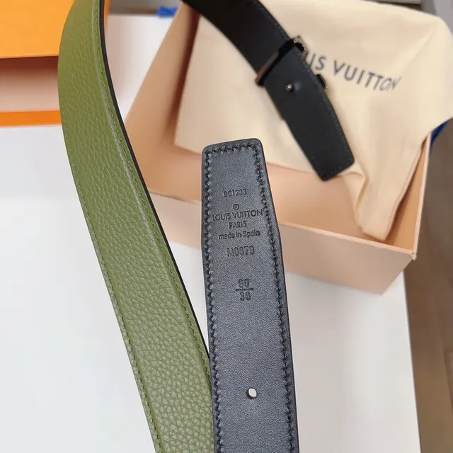 Louis Vuitton LV Twist Belt حزام جلد أخضر زيتوني وأسود 3