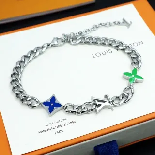 Pulsera Louis Vuitton Monogram Flower y LV Charm Cadena Curb