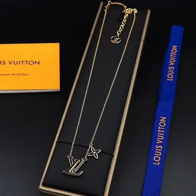 Louis Vuitton Monogram Colar Pendente Corrente Ouro Preto Esmaltado 6