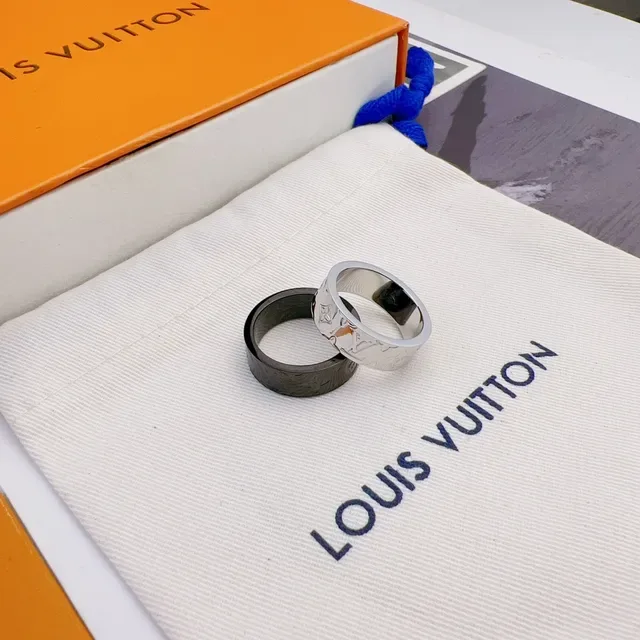Louis Vuitton Monogram Ring Silver Wide Band Engraved Ring 6