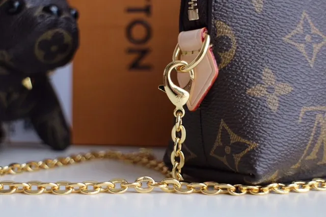 Louis Vuitton Pochette Metis Marrom Dourado Forma Semi-Circular Dome Shape Monograma Lona Revestida Bolsa de Corrente 8
