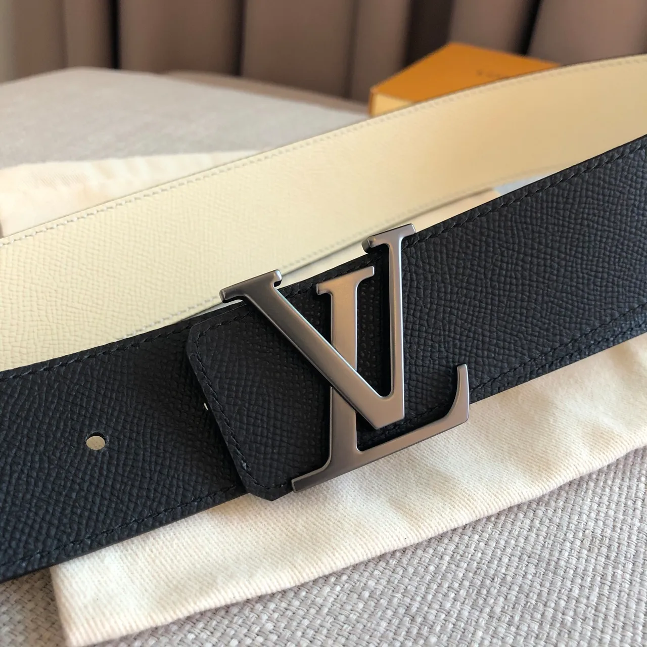 Louis Vuitton Reversible Belt Black Beige Textured Grain Leather Belt 5