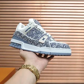 لويس فيتون Run Away Monogram Canvas رمادي أزرق Lifestyle Sneakers