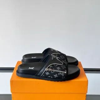 Louis Vuitton Run Away 莫诺格拉姆 帆布 拉链 拖鞋