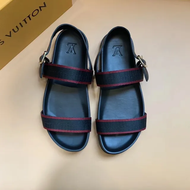 Louis Vuitton Run Away नेवी और बर्गंडी वेबिंग कैजुअल सैंडल्स 2