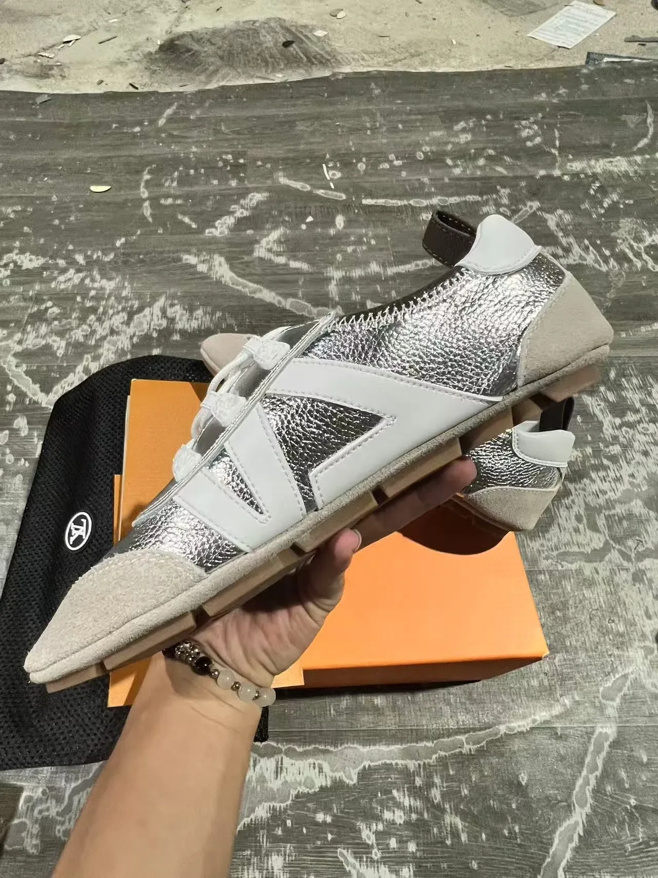 Louis Vuitton Run Away Silver Metallic White Beige Lifestyle Sneakers 5
