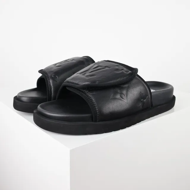 Louis Vuitton Run Away Slide صندل أسود مطبوع بمونوغرام زهور 2