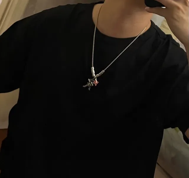 Louis Vuitton Silver Red Chain Astronaut Pendant Necklace 4
