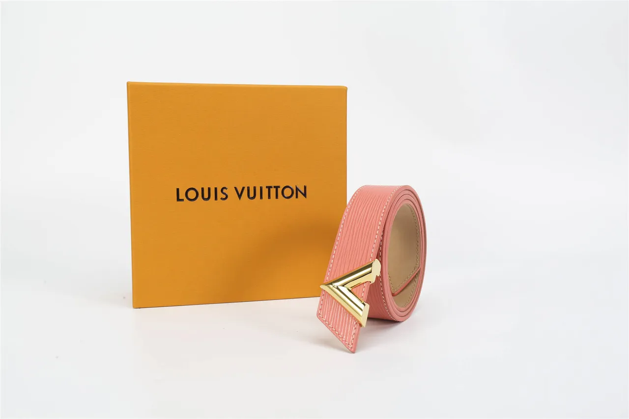 Louis Vuitton V Belt Coral Pink Leather Belt 6