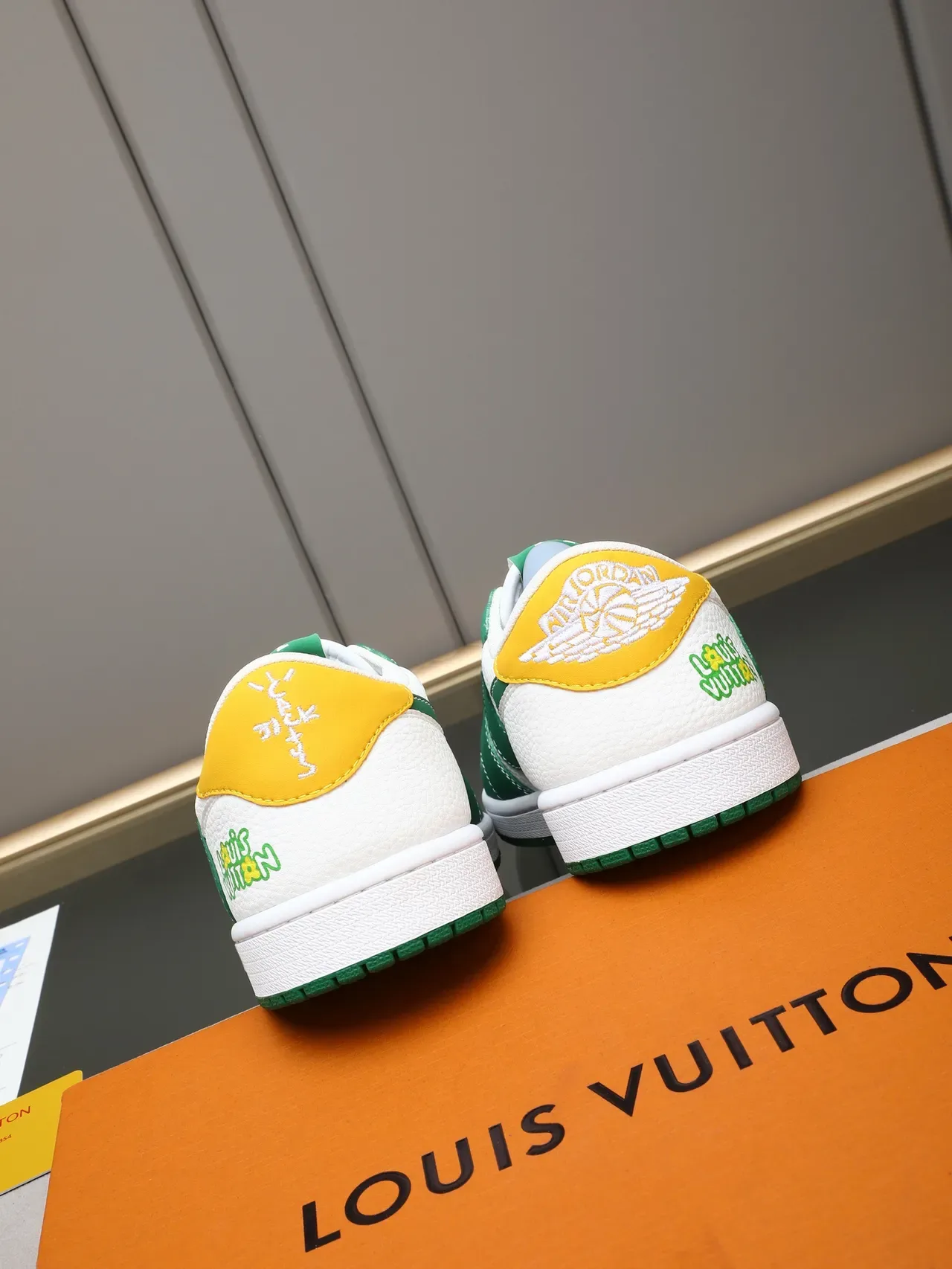 Louis Vuitton White Green Low-Top Layered Leather/suede Lifestyle Sneakers 3