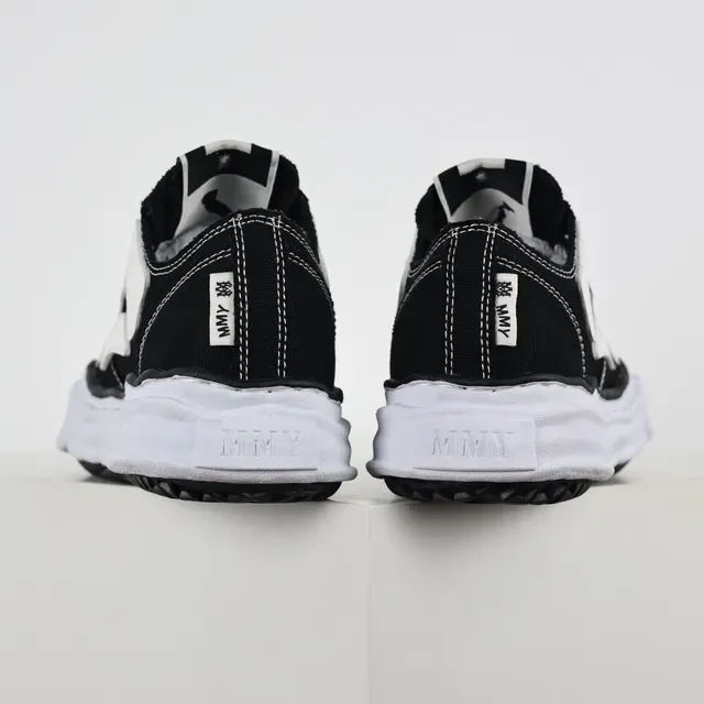 मैसन मार्जेला काला सफेद Deconstructed Stitched-Panel Lifestyle Sneakers 8