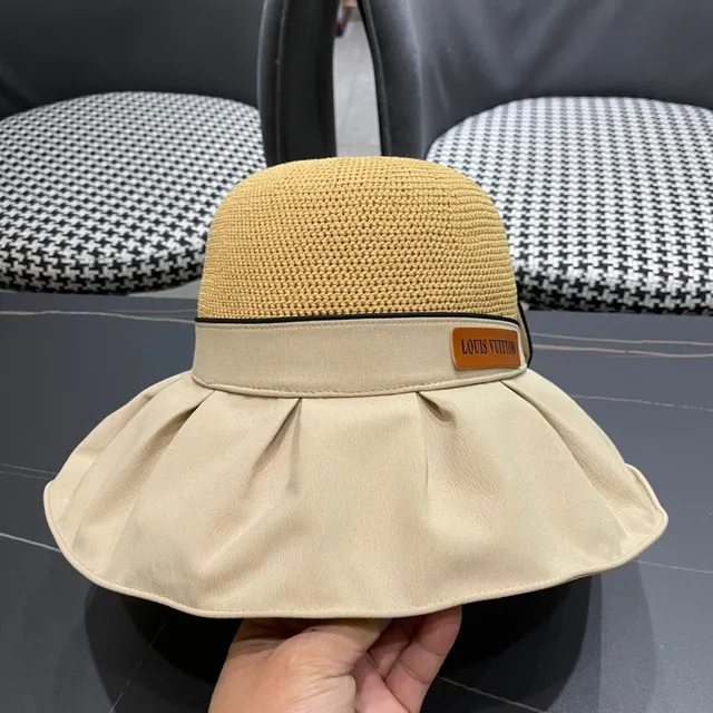 Miu Miu Bege Preto chapéu bucket com aba larga malha coroa 5