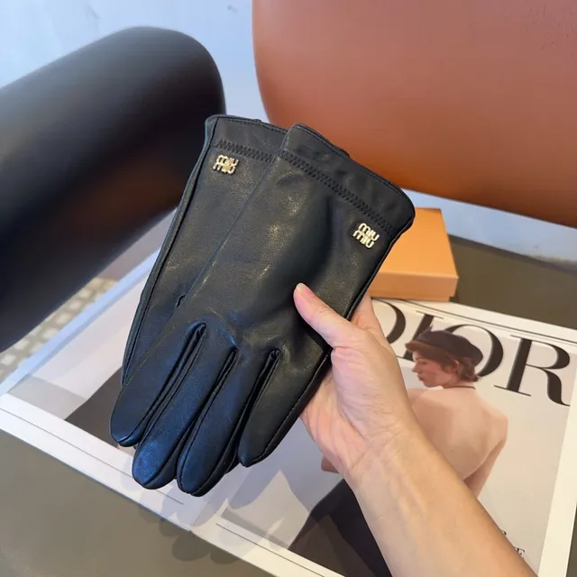 Miu Miu Luvas de Couro Preto Lisos de Dedo Completo 2