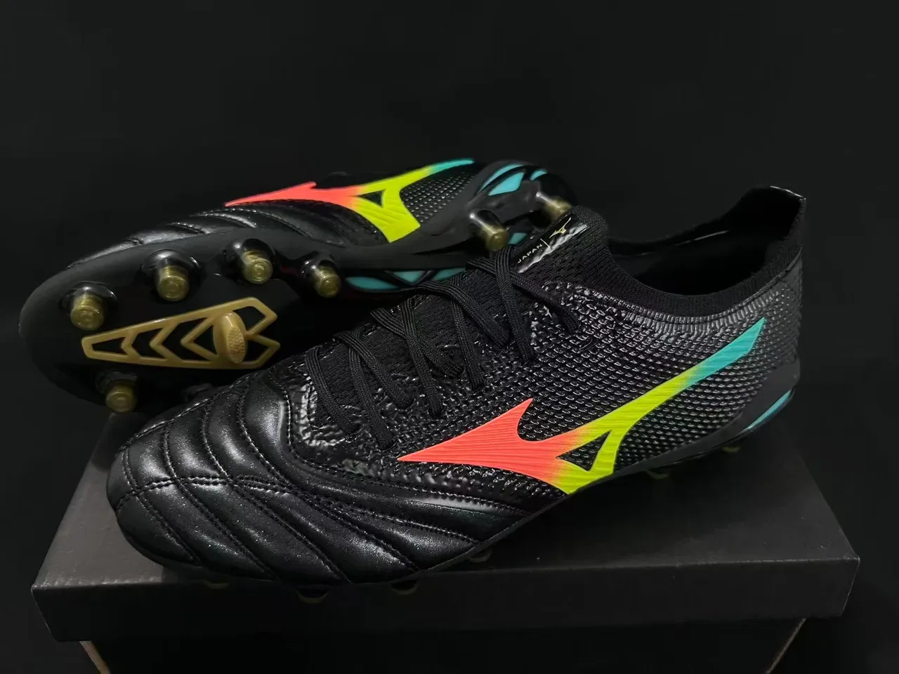 Mizuno Morelia Neo Gradient Black Firm-Ground Soccer Shoes 9