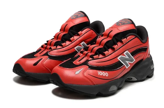 New Balance 1000 Tênis Chunky Vermelho e Preto 2