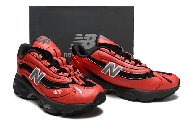 New Balance 1000 Tênis Chunky Vermelho e Preto 5