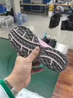New Balance 204L 粉色米色生活方式运动鞋 2