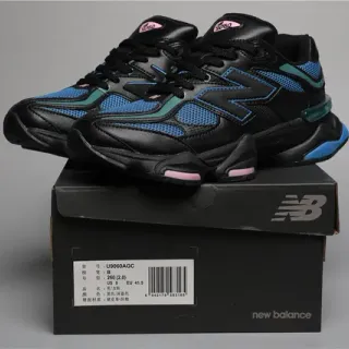 New Balance 9060 tênis chunky pretos azuis teal e rosa