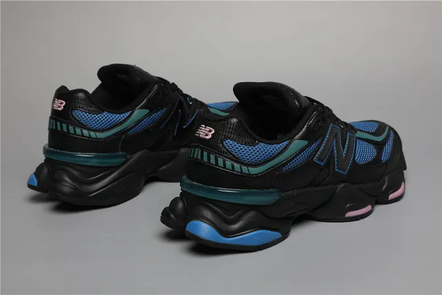 New Balance 9060 حذاء رياضي سميك أسود أزرق أزرق فاتح وردي 3