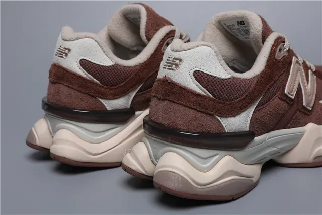 New Balance 9060 بني بيج حذاء رياضي أسلوب حياة 2