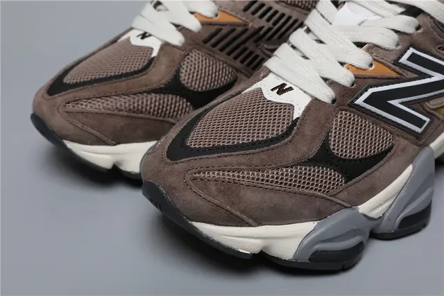 New Balance 9060 भूरा/काला लाइफस्टाइल स्नीकर 4