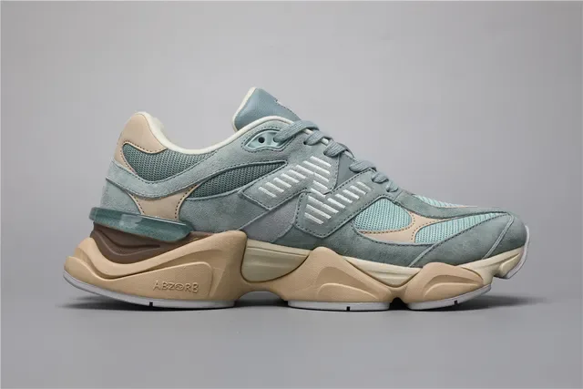 New Balance 9060 Vert Menthe Poussiéreux et Beige Chaussures Lifestyle 8