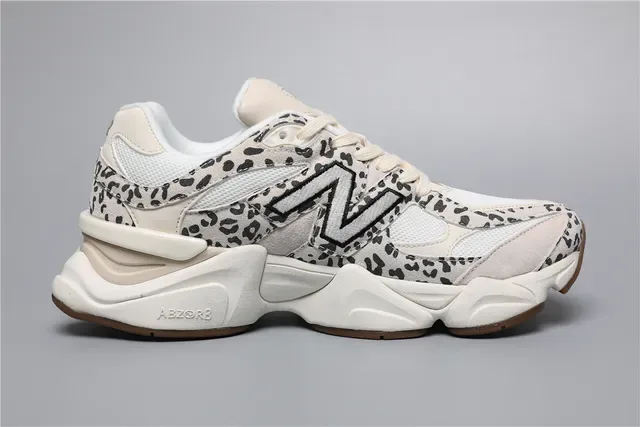 New Balance 9060 चितगोबर प्रिंट क्रीम और गम लाइफस्टाइल स्नीकर 8