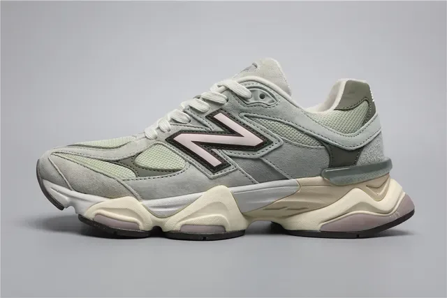 New Balance 9060 Sage Green e Off-White sneakers lifestyle 9