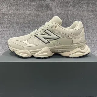 New Balance Beige Negro Suela Media Esculpida Malla y Recubrimiento Sintético Construcción Zapatillas Chunky