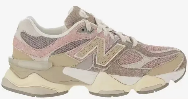 New Balance Tênis Chunky Bege Rosa Sola Intermediária Material Misto Parte Superior 5