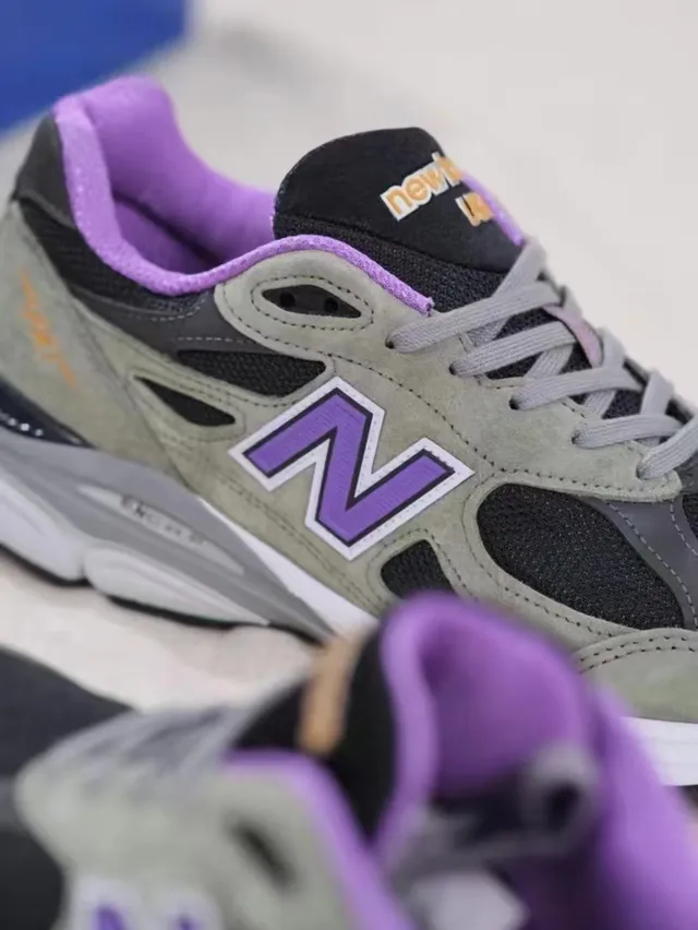 New Balance Sneakers Lifestyle en daim gris violet olive vert et maille noir avec accent logo N 5