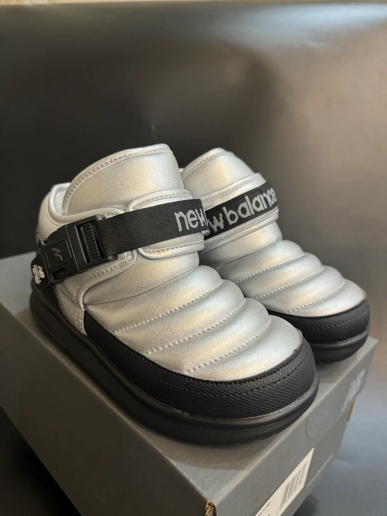 New Balance 保暖扣带雪靴 4