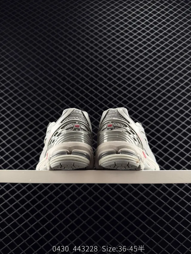 New Balance M1906 حذاء رياضي بيج أحمر مع شبكية متعددة الطبقات وصناعي علوية وسيبول cushion midsole حذاء chunky 4