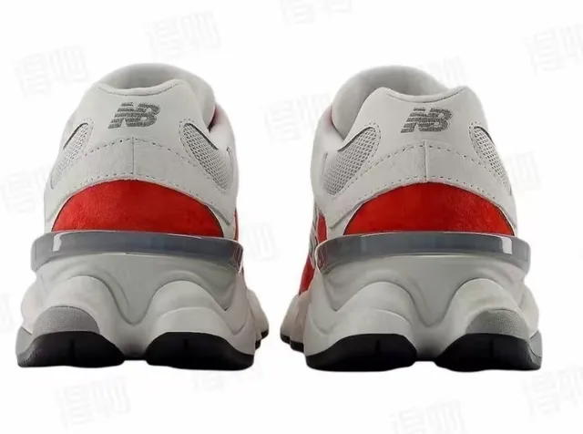 New Balance লাল ধূসর মিডসোল মেশ এবং স্যুড ওভারলে চাঙ্কি স্নিকার্স 3