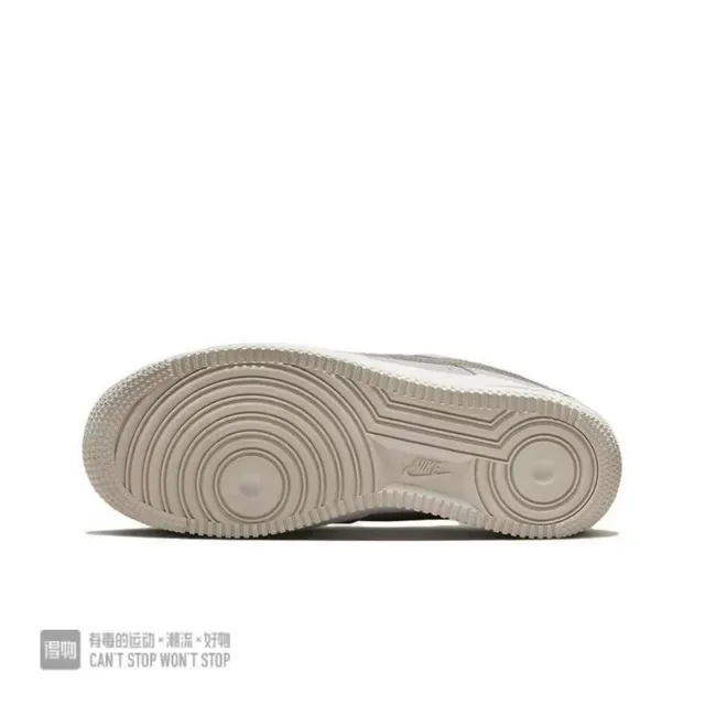 Nike Air Force 1 米色 色系皮革 生活方式运动鞋 3