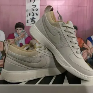 Nike Air Force 1 رمادي بيج شبيكة وجلد علوي تنيس لايف ستايل