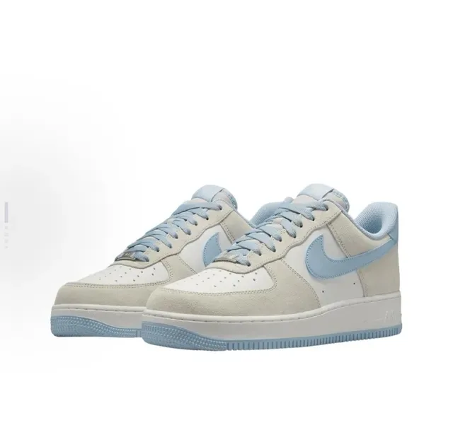 Nike Air Force 1 浅米色和淡蓝色生活方式运动鞋 3