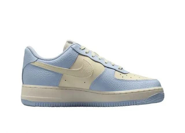 Nike Air Force 1 Light Blue and Cream Lifestyle Sneakers 6