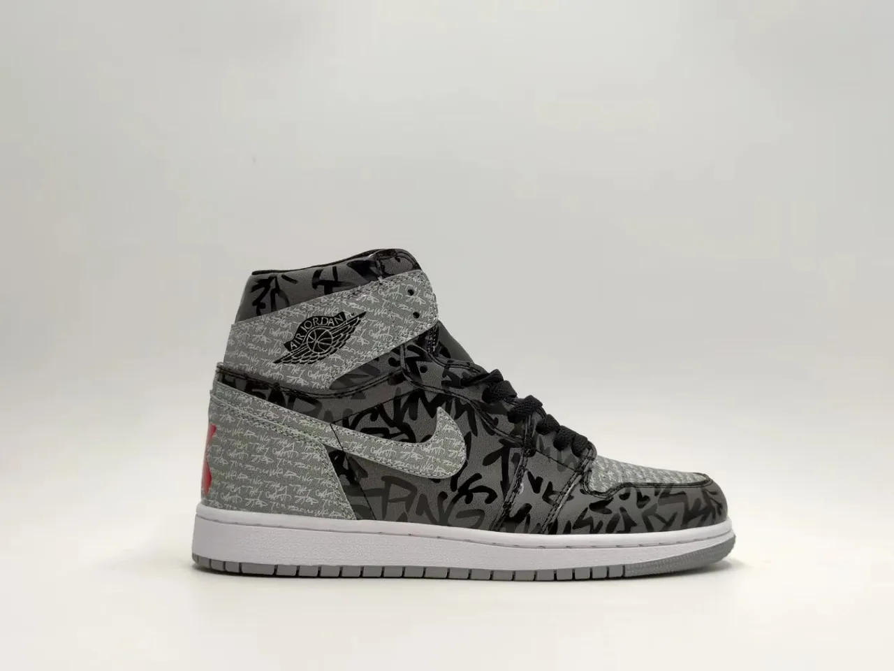 Nike Air Jordan 1 Graffiti Print Black Gray Basketball Shoes 7