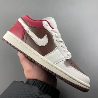 Nike Air Jordan 1 Low أحمر بني كريمي أحذية رياضية للستايل