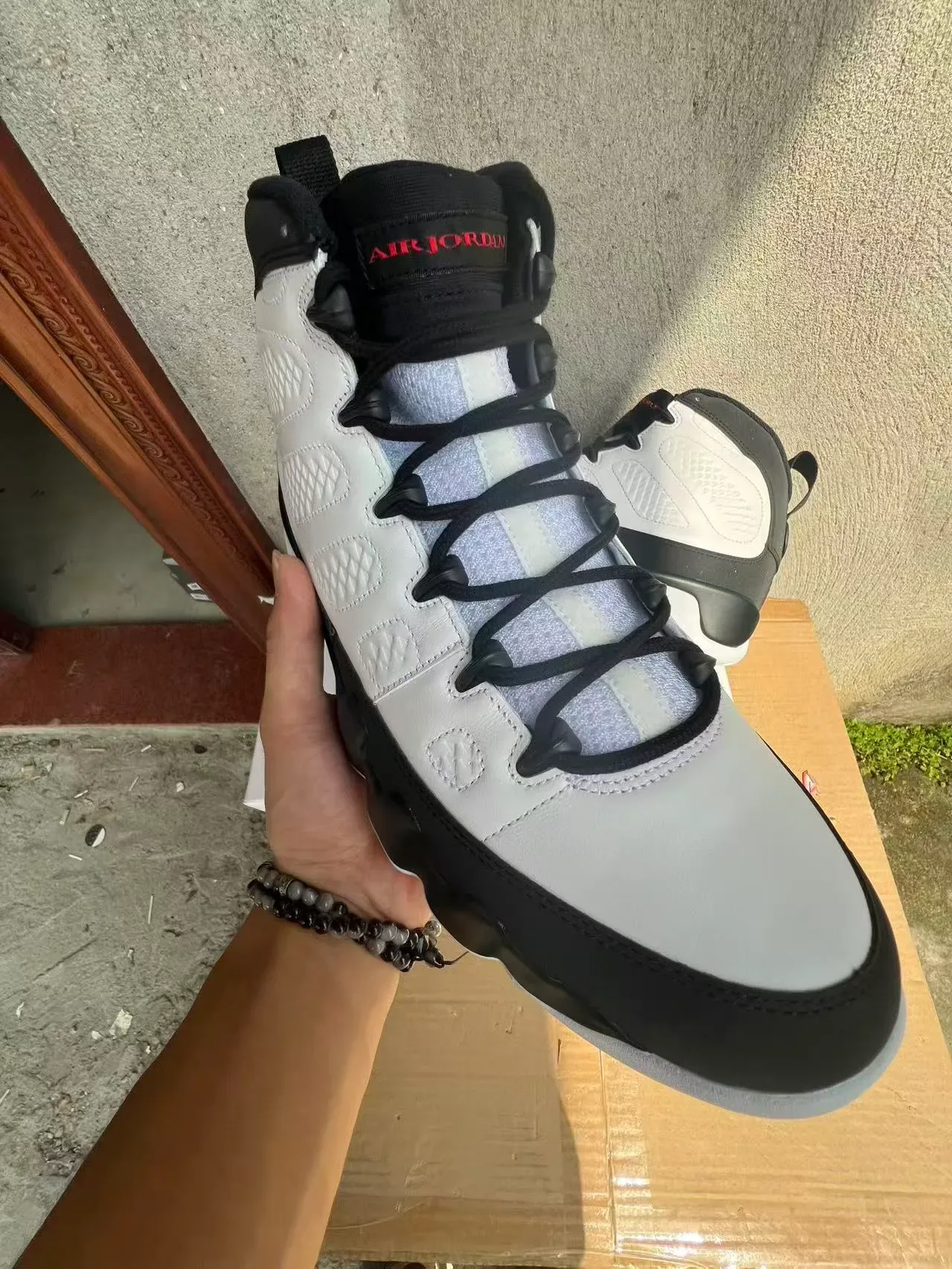 Nike Air Jordan 11 Tune Squad 白黑蓝篮球鞋 3