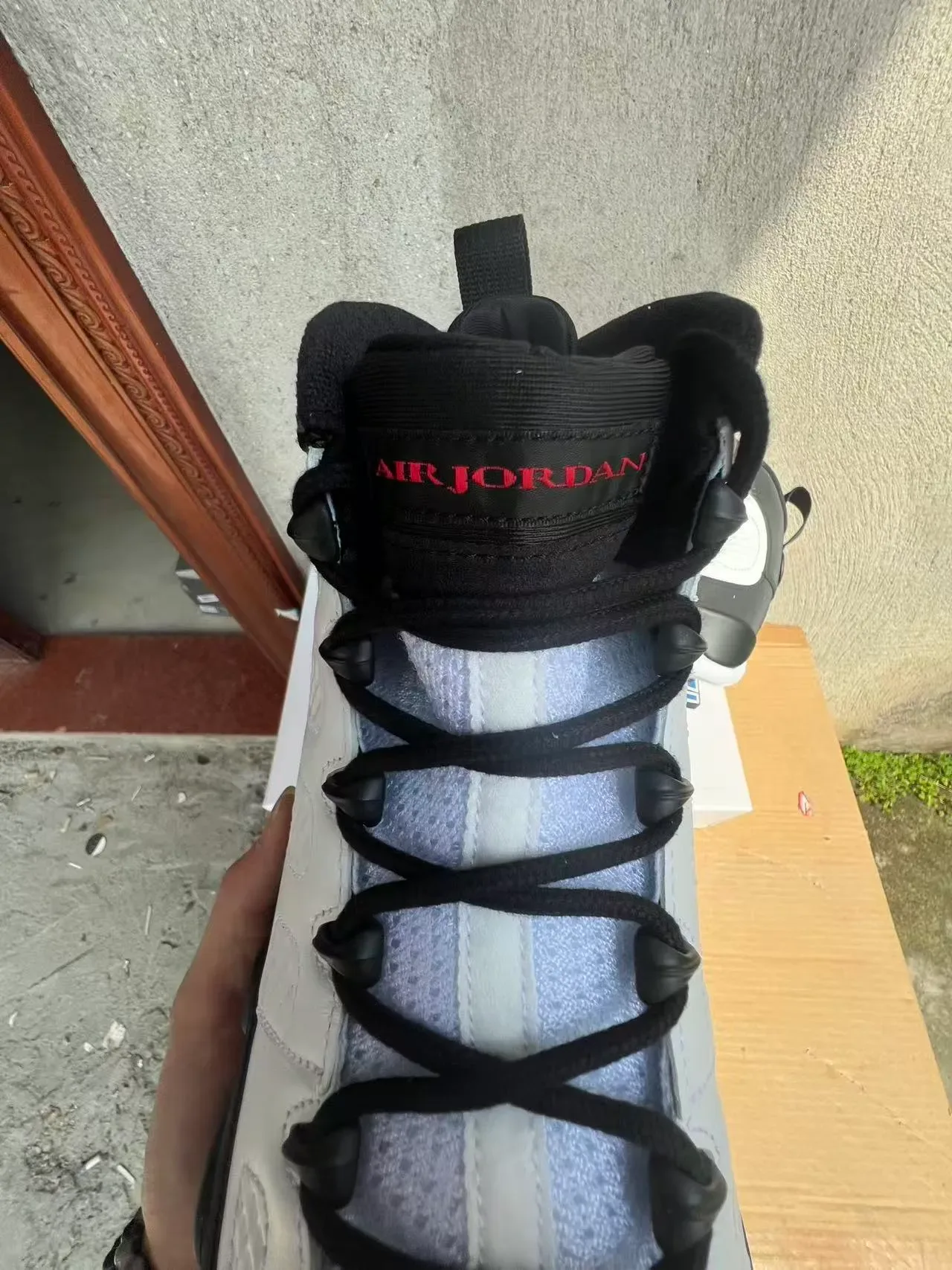 Nike Air Jordan 11 Tune Squad 白黑蓝篮球鞋 5