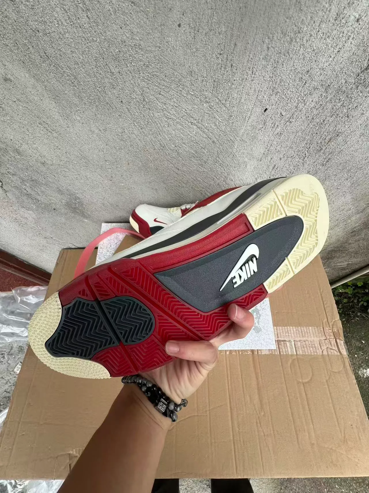 Nike Air Jordan 4 Tênis de Basquete Branco Vermelho Preto 8