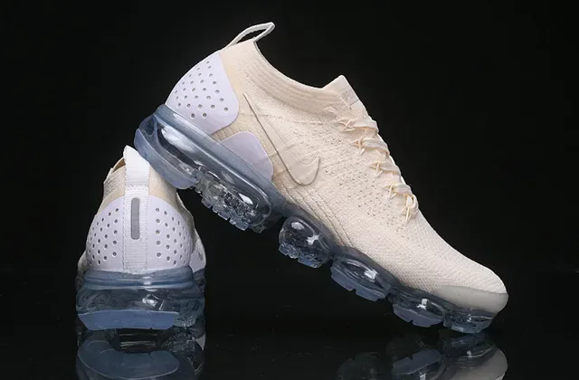 Nike Air VaporMax Flyknit Off-White Lifestyle Sneakers 13