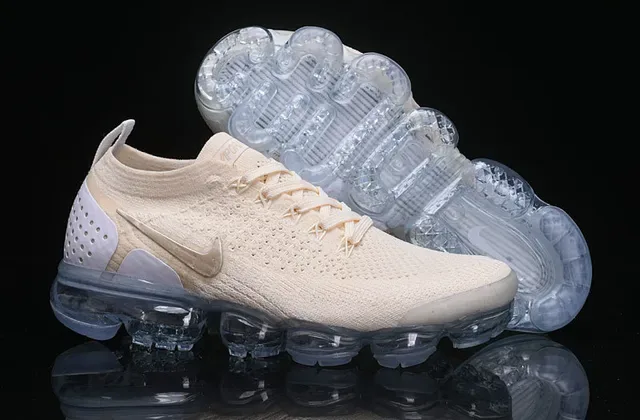Nike Air VaporMax Flyknit Off-White Lifestyle Sneakers 15