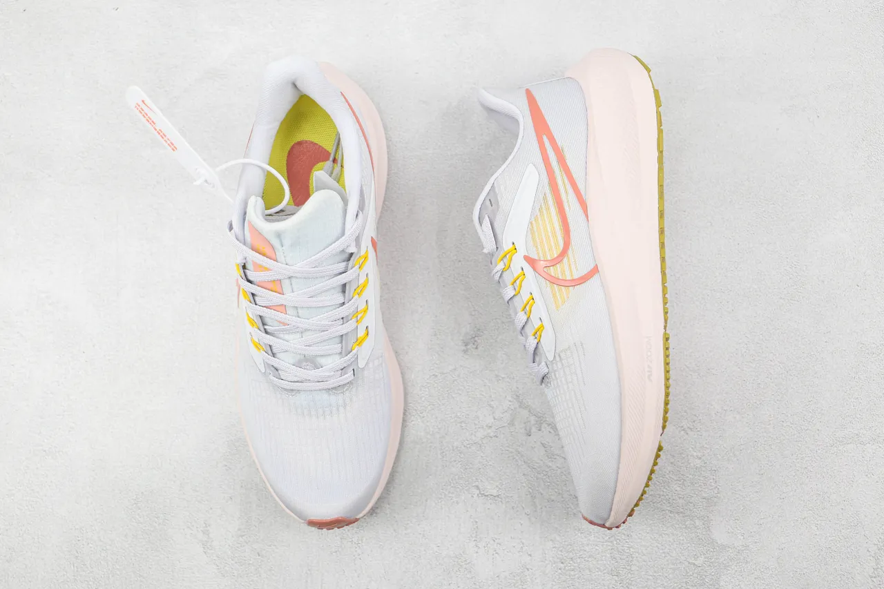 Nike Air Zoom Pegasus Gris Rose Empeigne en Tissu Engineered Plateforme Large Semelle Médiane Chaussures de Running 3