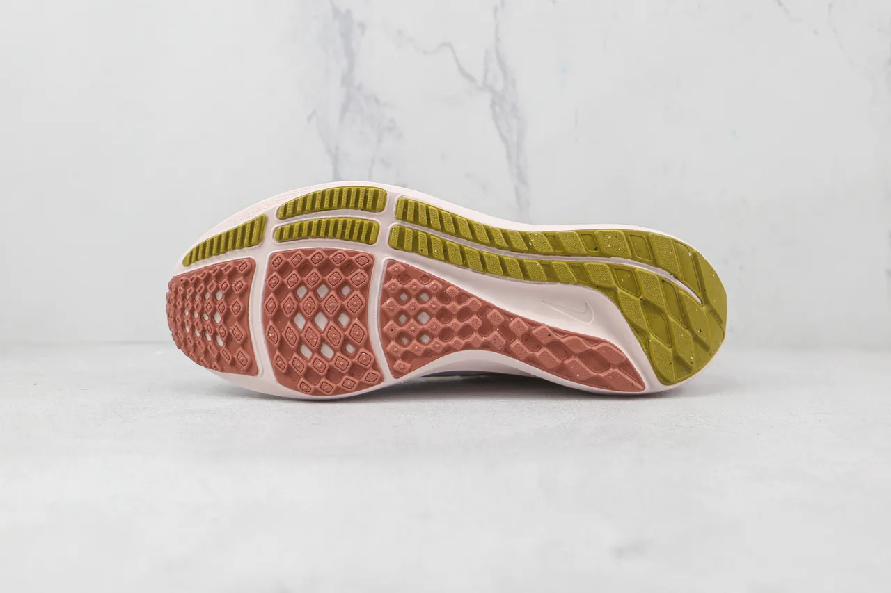 Nike Air Zoom Pegasus Gris Rose Empeigne en Tissu Engineered Plateforme Large Semelle Médiane Chaussures de Running 8