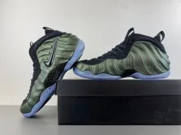 Nike Verde Ejército Negro Moldeado Una Pieza Superior Textura Acanalada Zapatillas Lifestyle 15